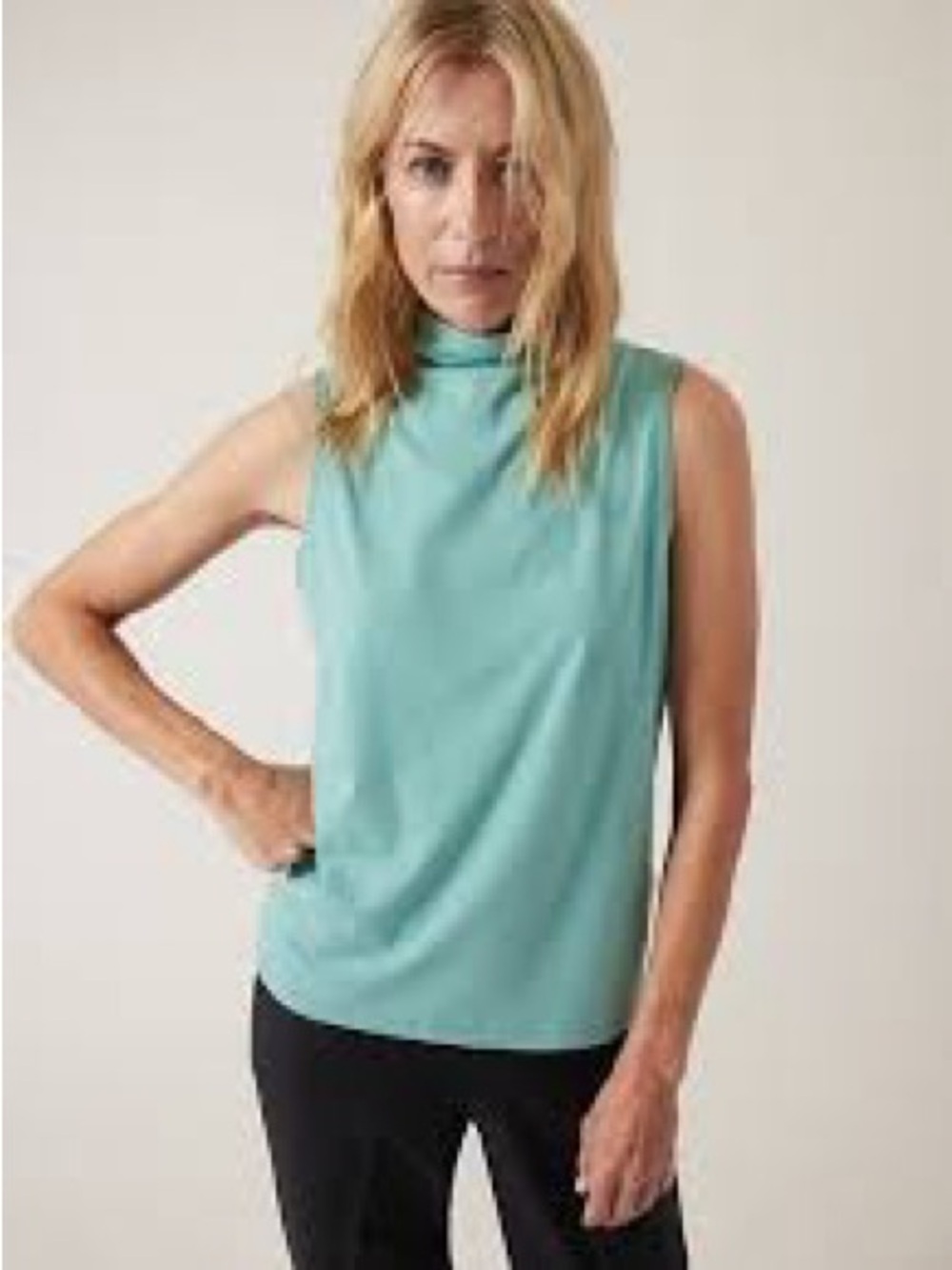 Athleta NWT Outbound Tank Top Blue Small